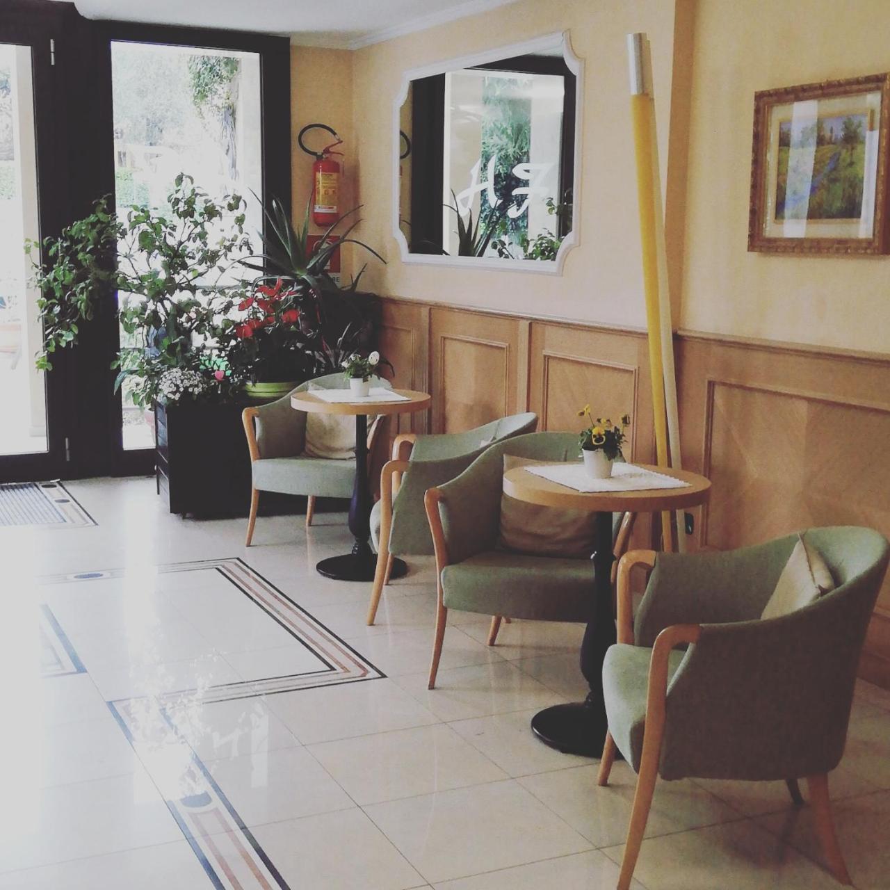 Hotel Fioroni Bellagio Exterior photo